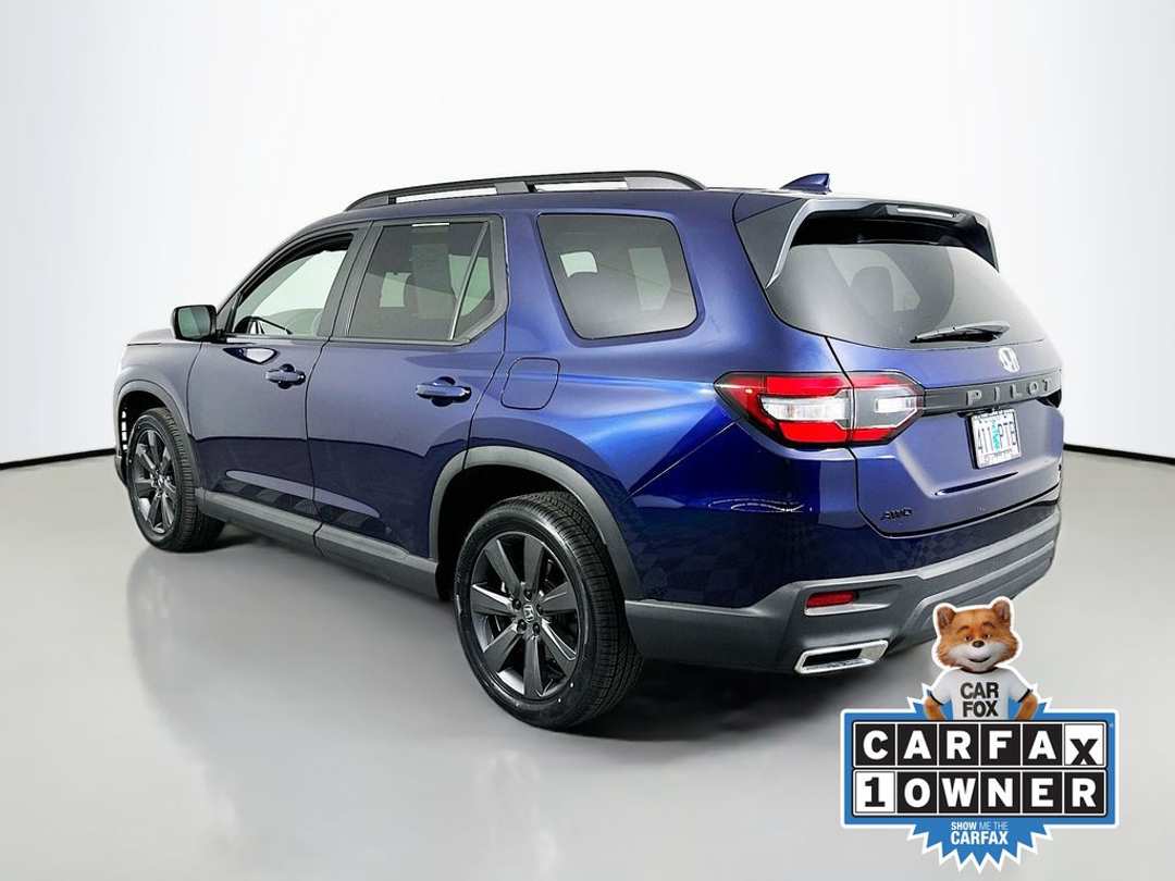 2024 Honda Pilot Sport - Image 6