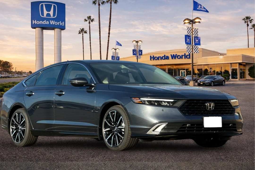 2026 Honda Accord Touring - Image 2