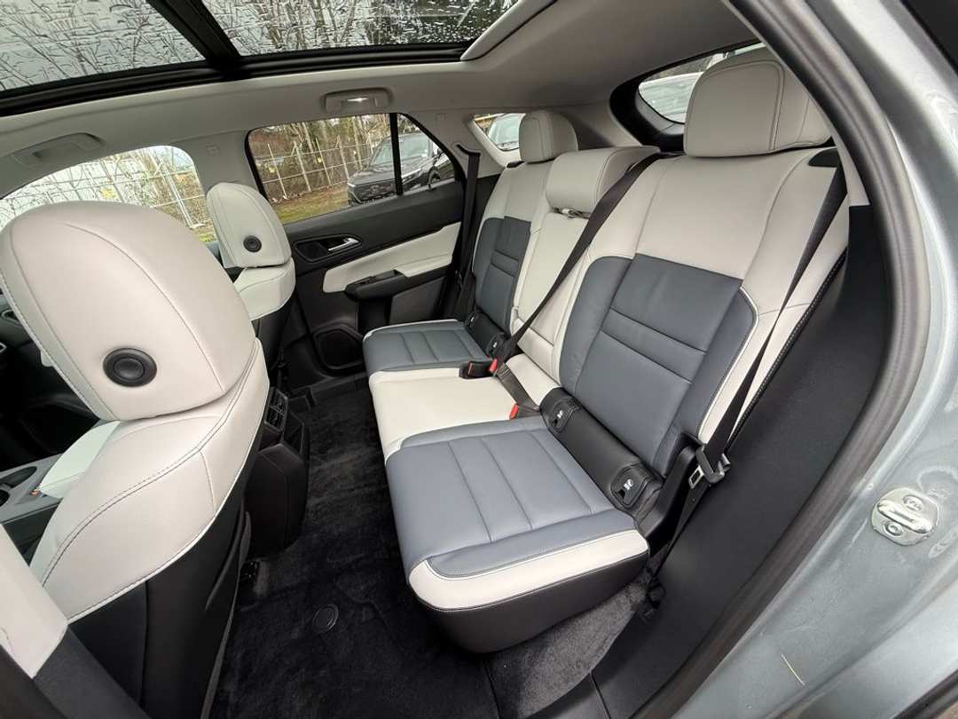 2025 Honda Prologue Touring - Image 15