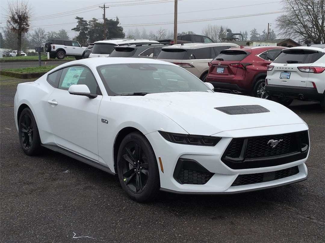 2026 Ford Mustang GT - Image 7