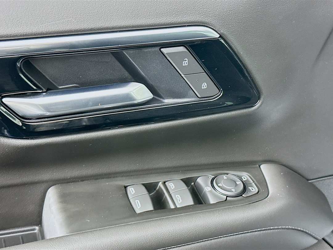 2026 Chevrolet Tahoe LS - Image 18