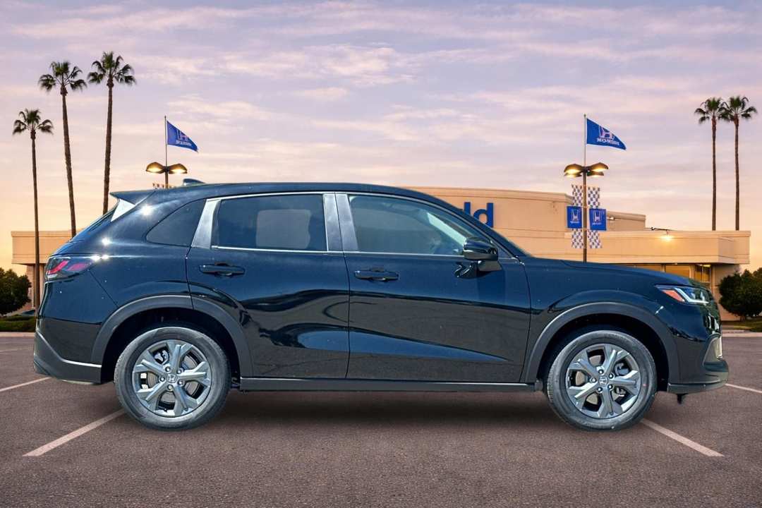 2026 Honda HR-V LX - Image 3