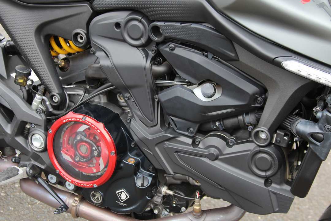 2022 Ducati Monster + - Image 6