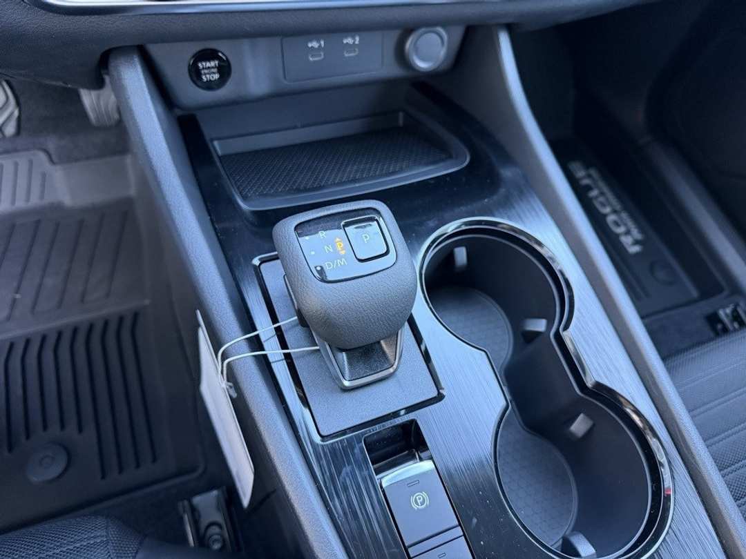 2026 Nissan Rogue Rock Creek - Image 23