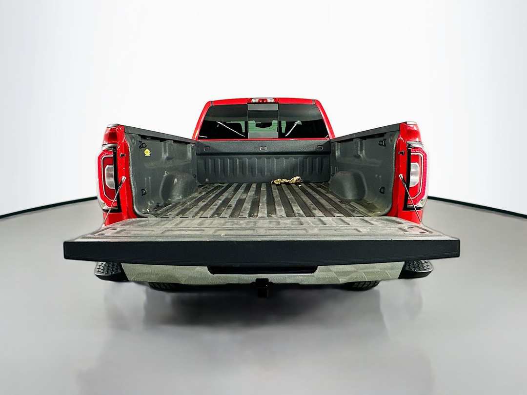 2016 GMC Sierra 1500 SLT - Image 27