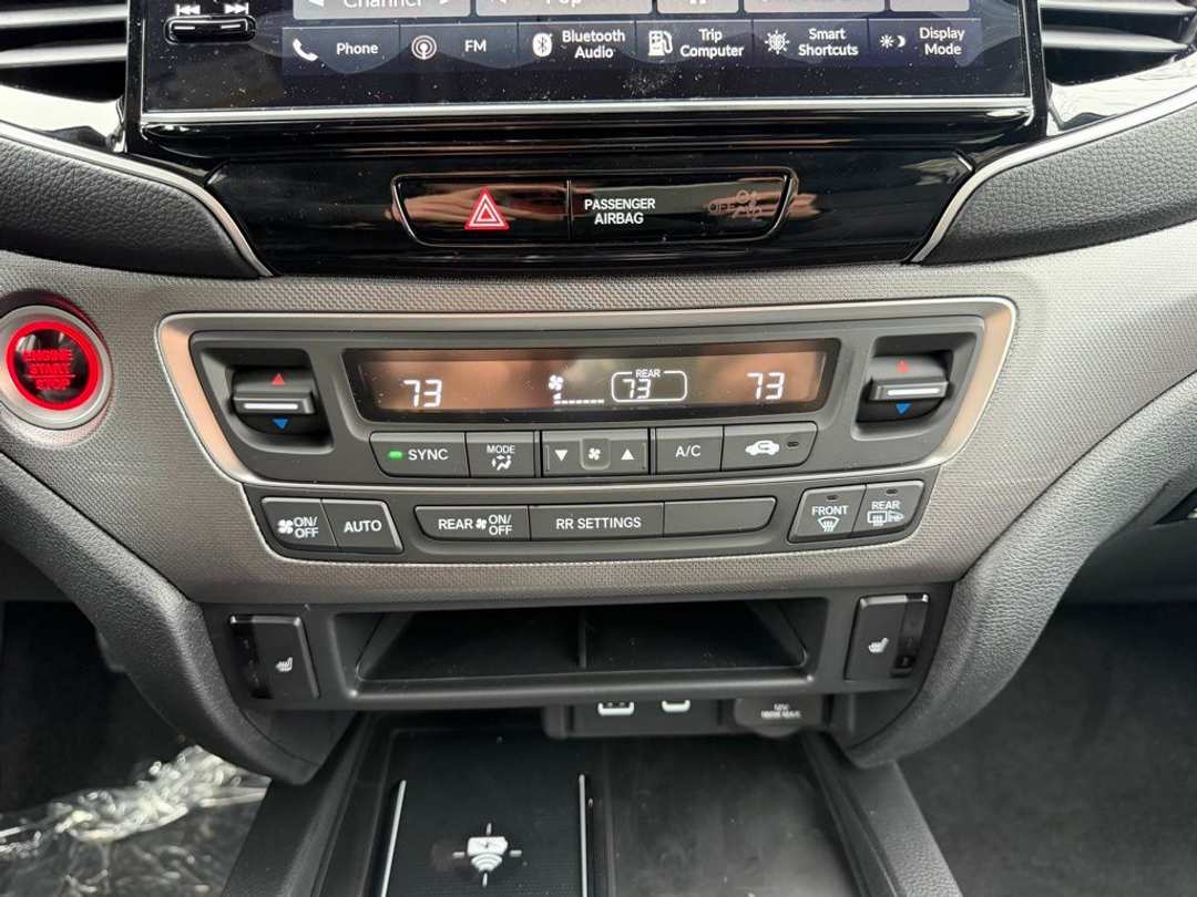 2026 Honda Ridgeline RTL - Image 23