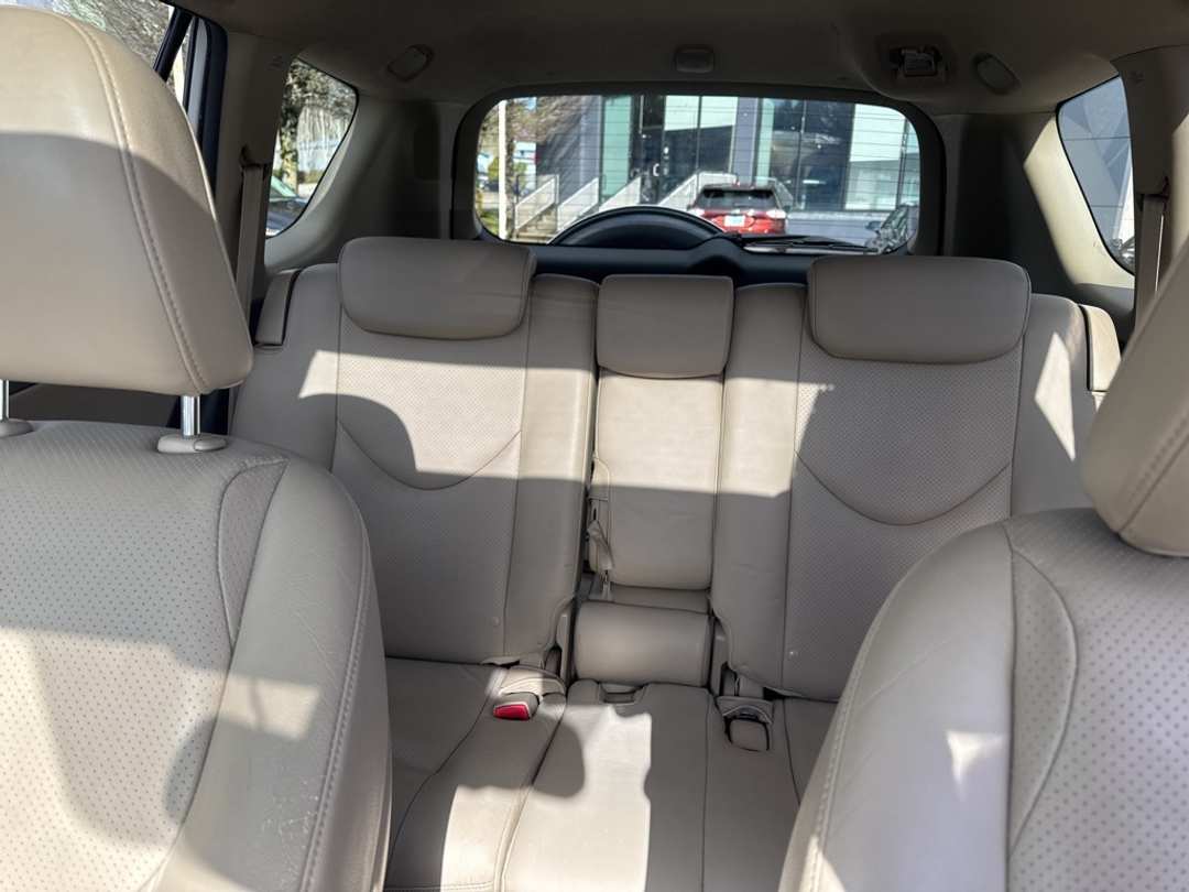 2009 Toyota Rav4 Limited - Image 31