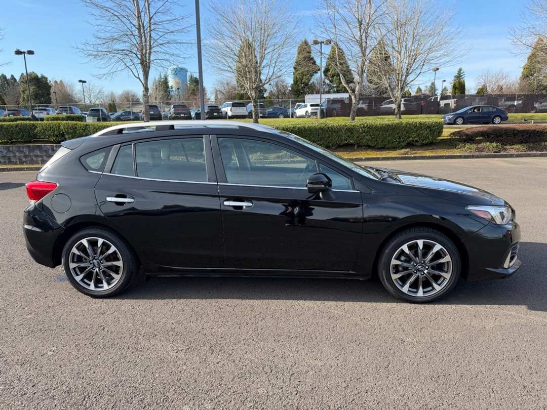 2023 Subaru Impreza Limited - Image 9