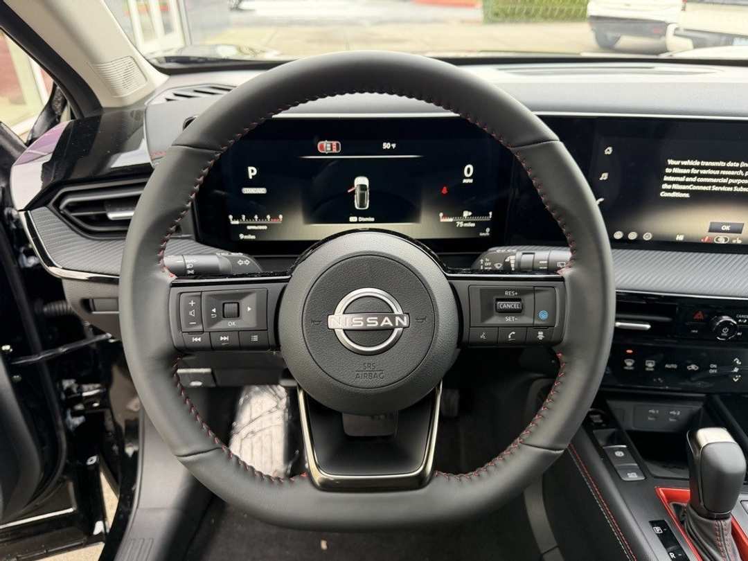 2026 Nissan Kicks SR - Image 21