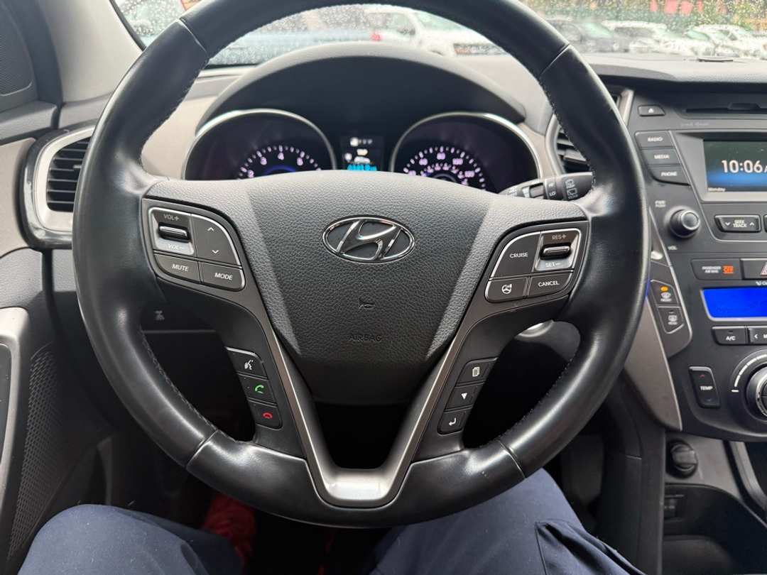 2014 Hyundai Santa Fe Sport 2.0T - Image 24