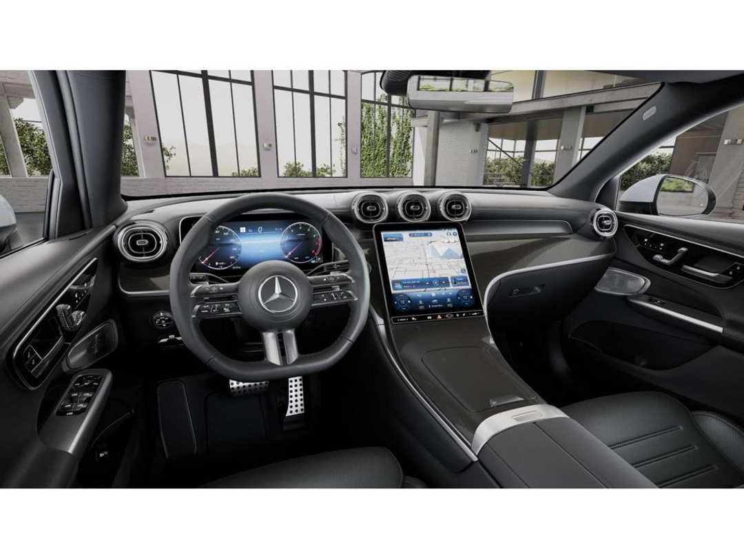 2025 Mercedes-Benz GLC 300 - Image 3
