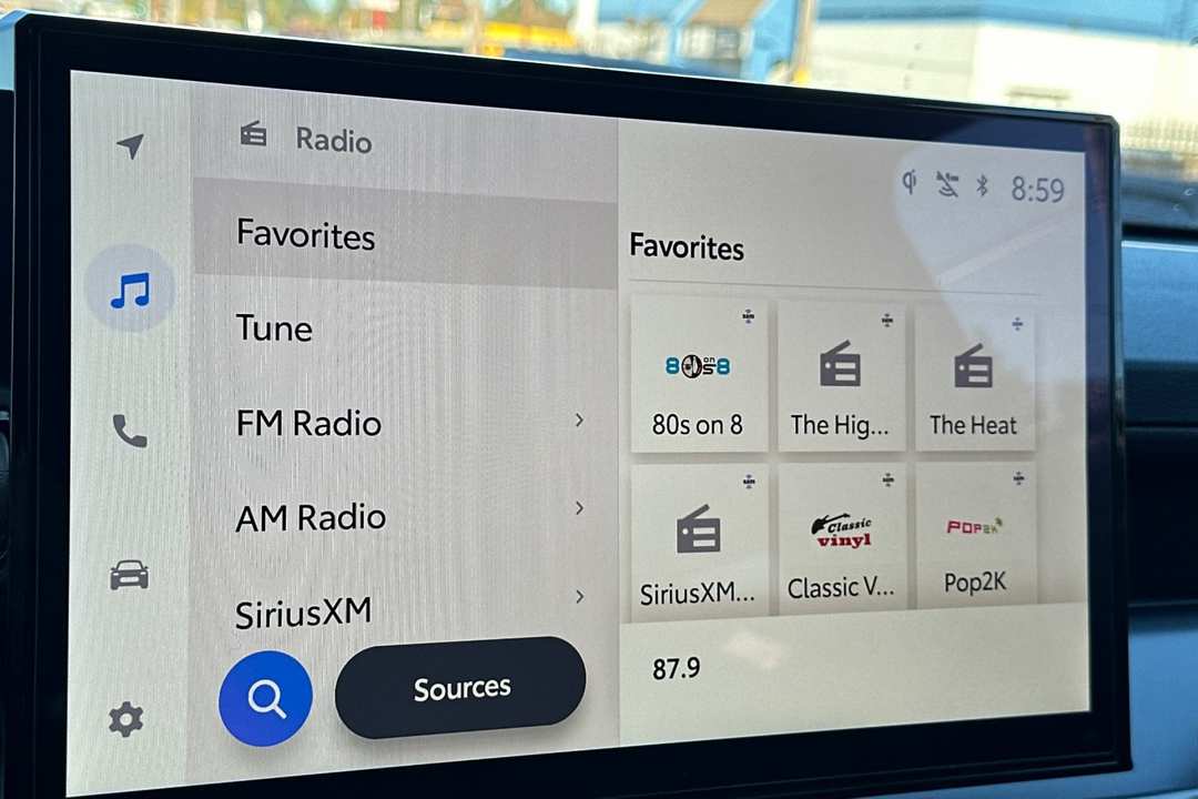 2025 Toyota Tacoma TRD Off Road - Image 17
