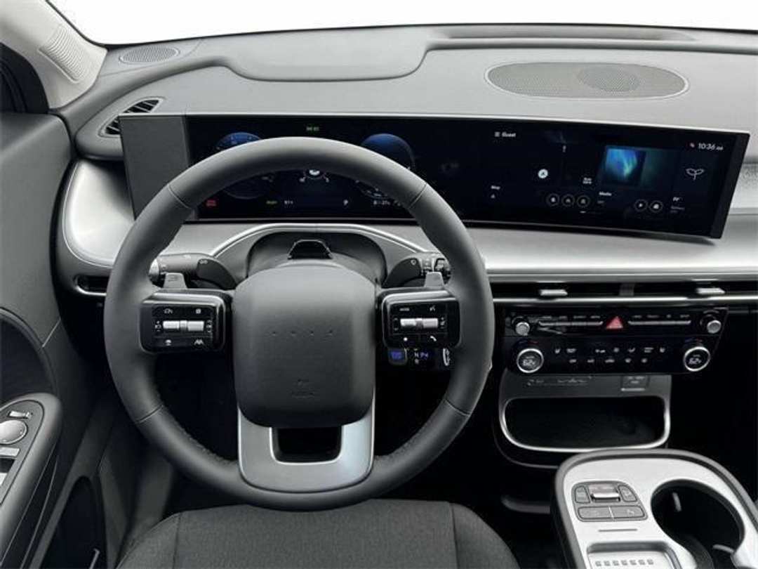 2026 Hyundai Ioniq 9 SE - Image 17