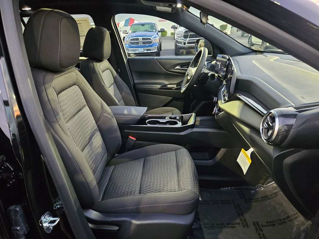 2026 Chevrolet Equinox LT - Image 35