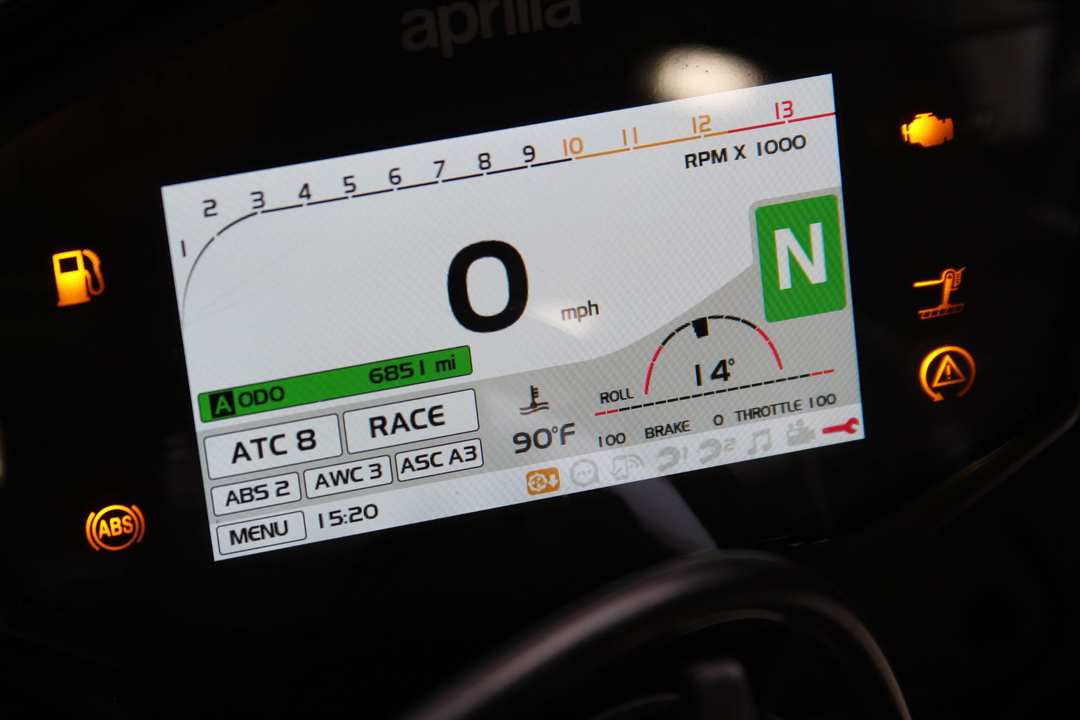 2019 Aprilia Tuono V4 Factory 1100 Abs - Image 13