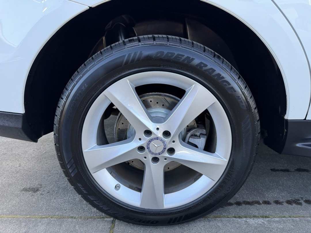 2016 Mercedes-Benz GLE GLE 350 - Image 9