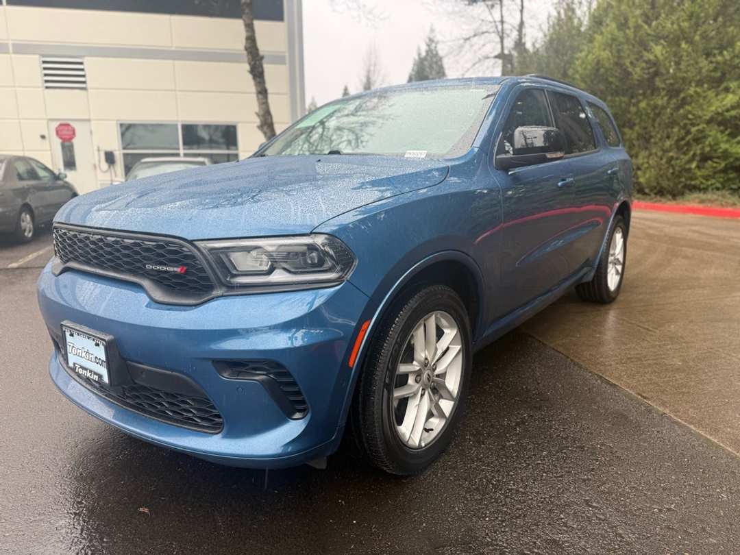 2025 Dodge Durango GT Plus - Image 4