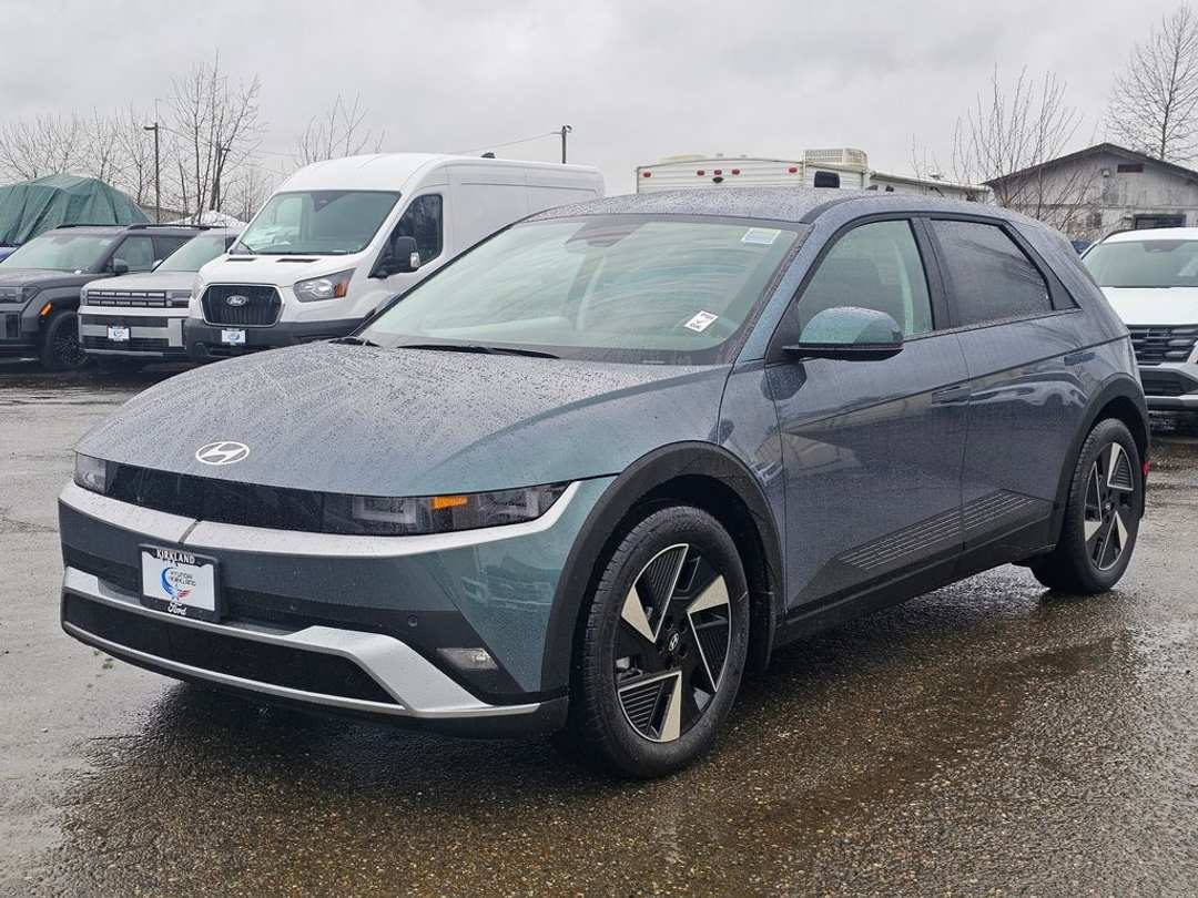 2026 Hyundai Ioniq 5 SE - Image 3