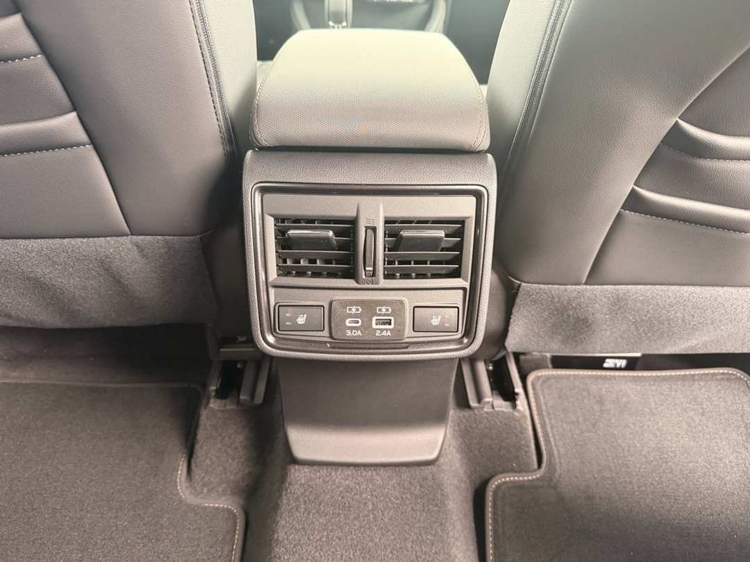 2026 Subaru Forester Touring - Image 27