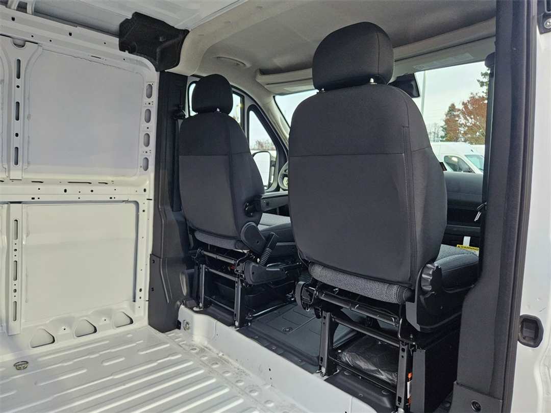 2026 Ram Promaster 1500 Low Roof - Image 35