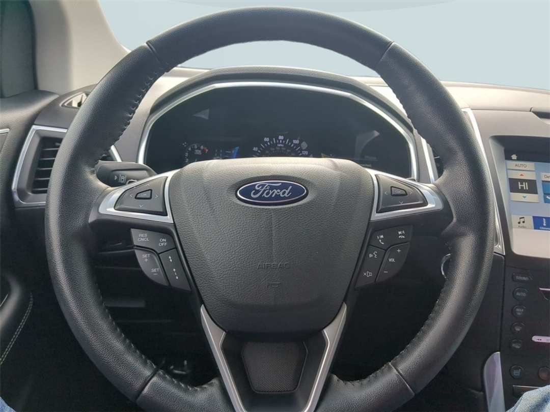 2017 Ford Edge Sport - Image 14
