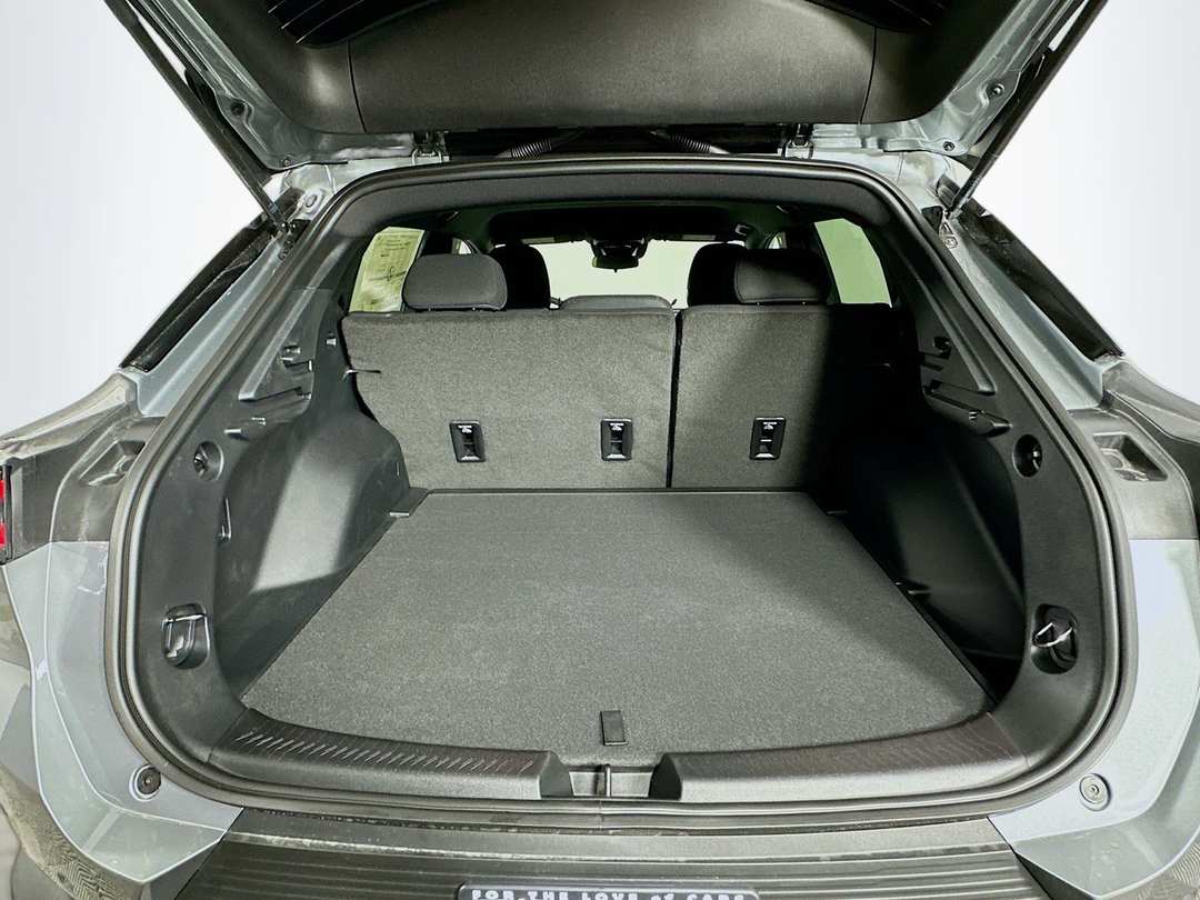 2026 Chevrolet Equinox Ev LT - Image 25