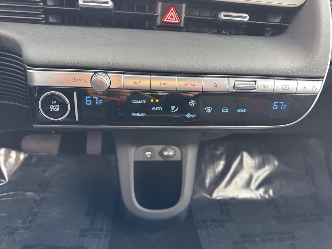 2024 Hyundai Ioniq 5 SEL - Image 21