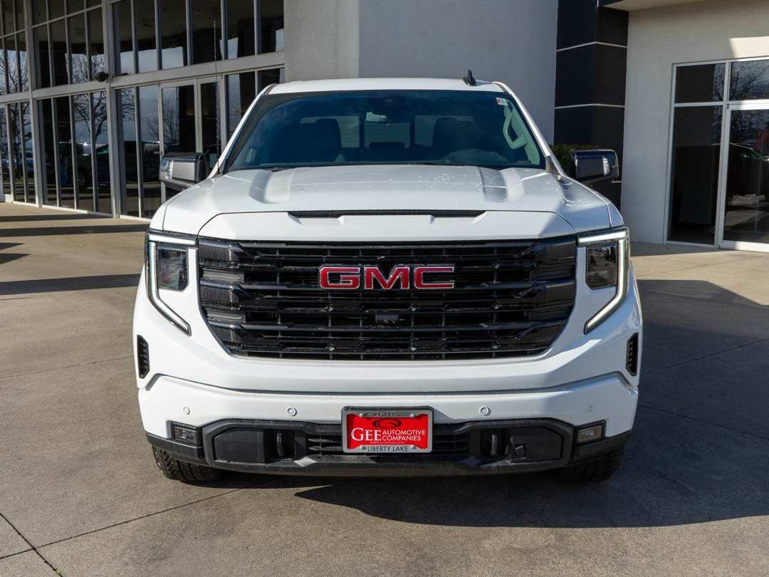 2026 GMC Sierra 1500 Elevation - Image 2