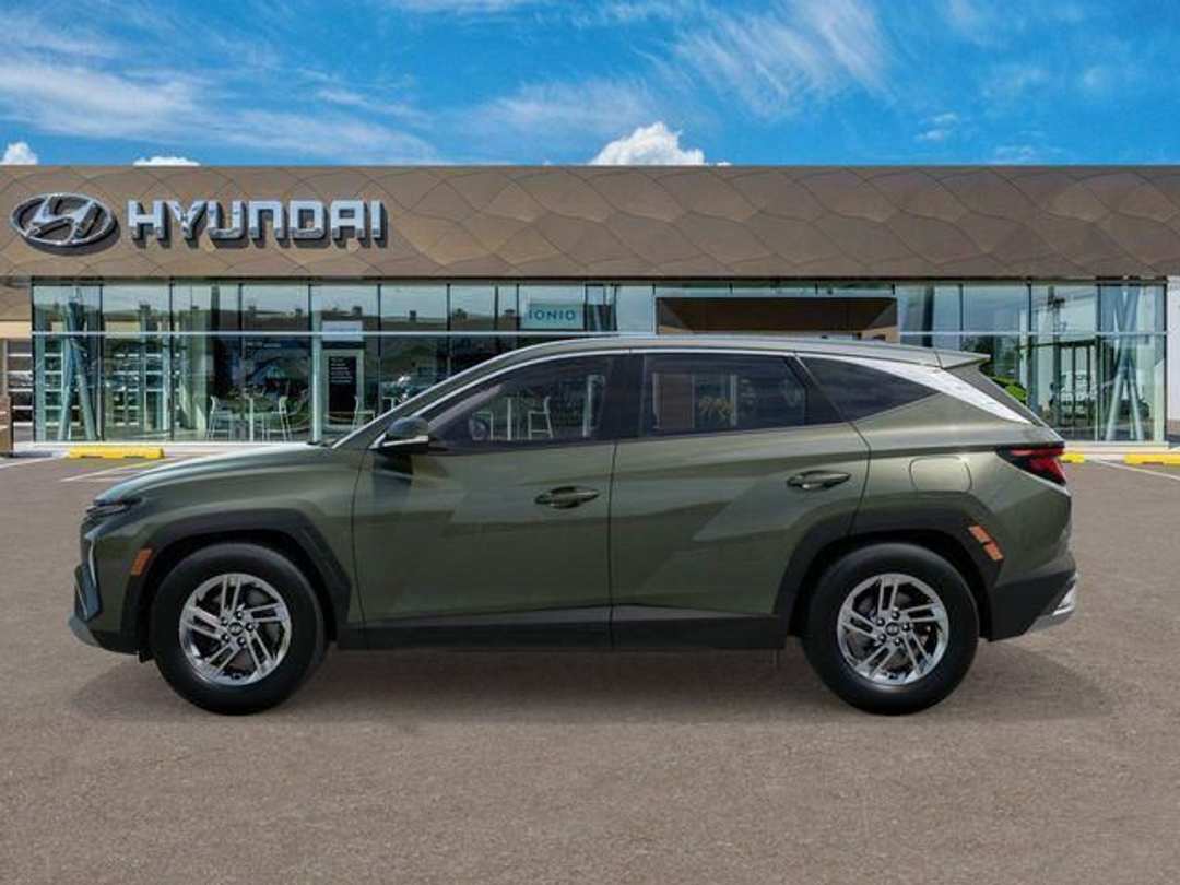 2026 Hyundai Tucson SE - Image 3
