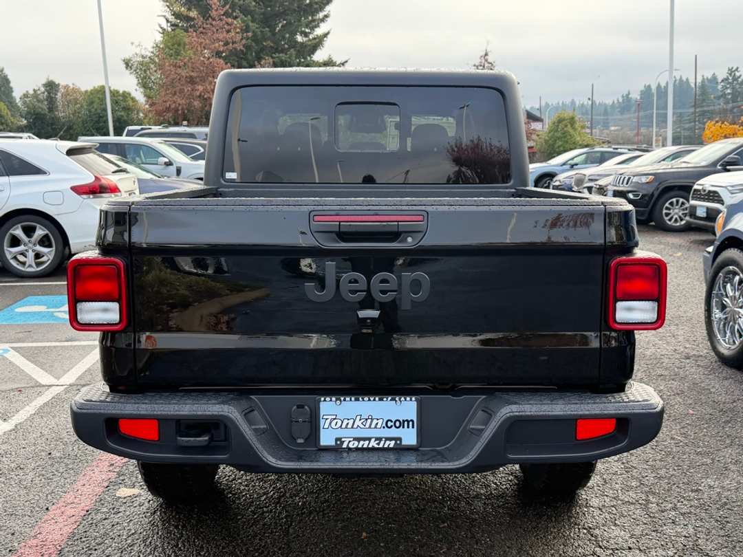 2026 Jeep Gladiator Sport S - Image 7