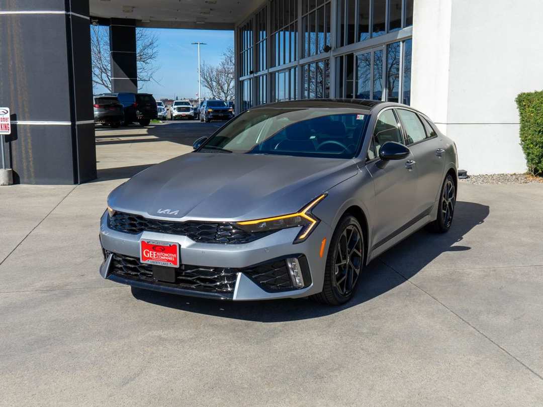 2026 Kia K5 GTLine - Image 3
