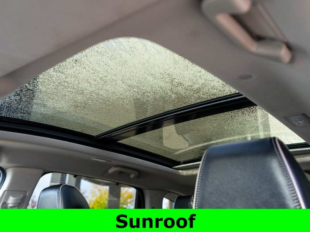 2023 Acura MDX Advance - Image 3