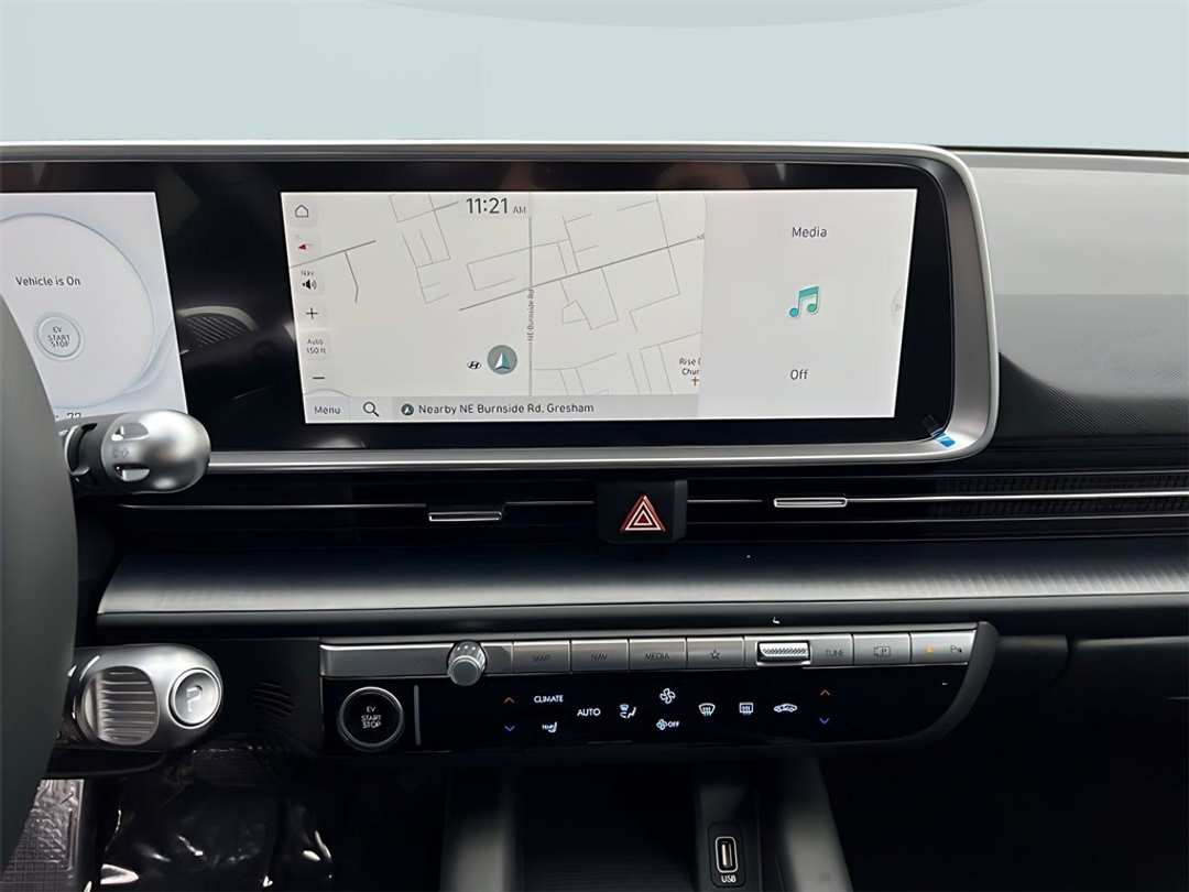 2025 Hyundai Ioniq 6 SE - Image 17