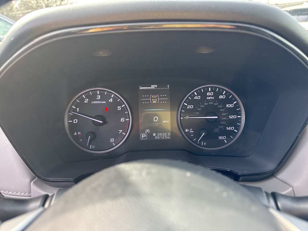 2020 Subaru Outback Premium - Image 21