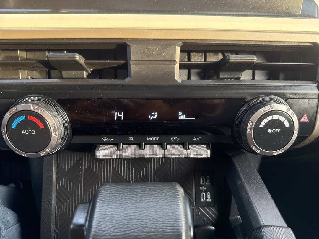 2024 Toyota Tacoma TRD OffRoad - Image 37