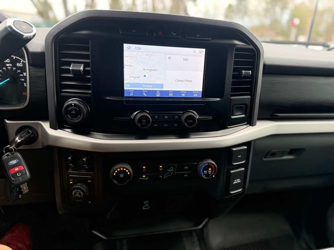 2023 Ford F-150 XLT - Image 34