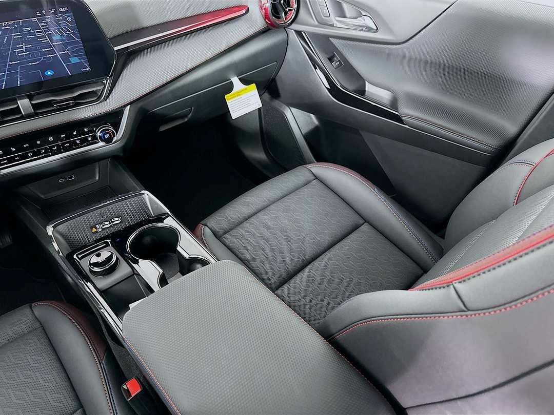 2026 Chevrolet Equinox RS - Image 23