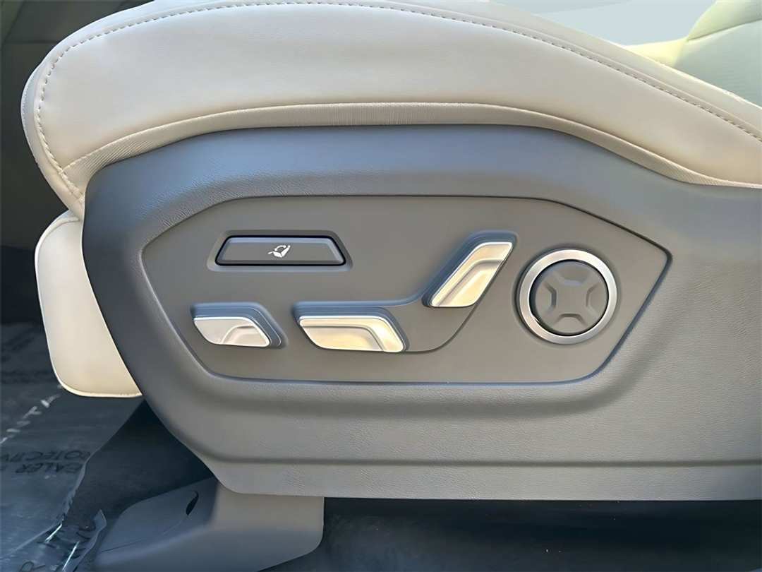 2026 Hyundai Santa Fe Calligraphy - Image 22