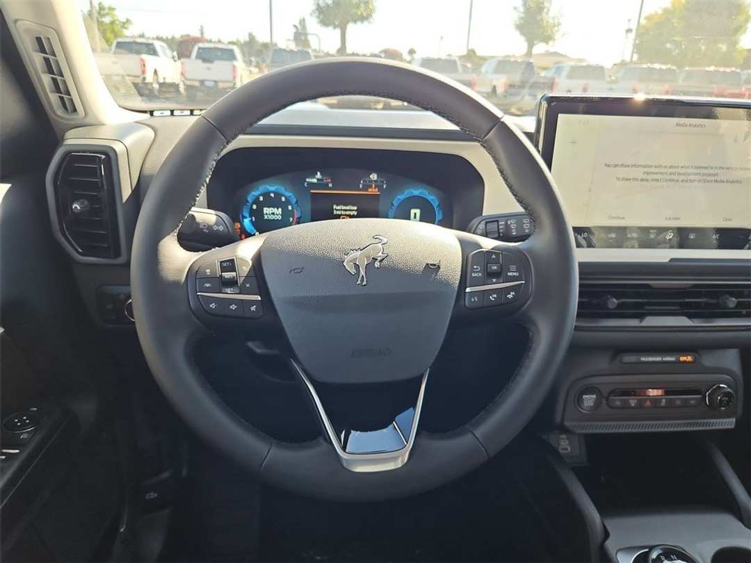 2025 Ford Bronco Sport Heritage - Image 14