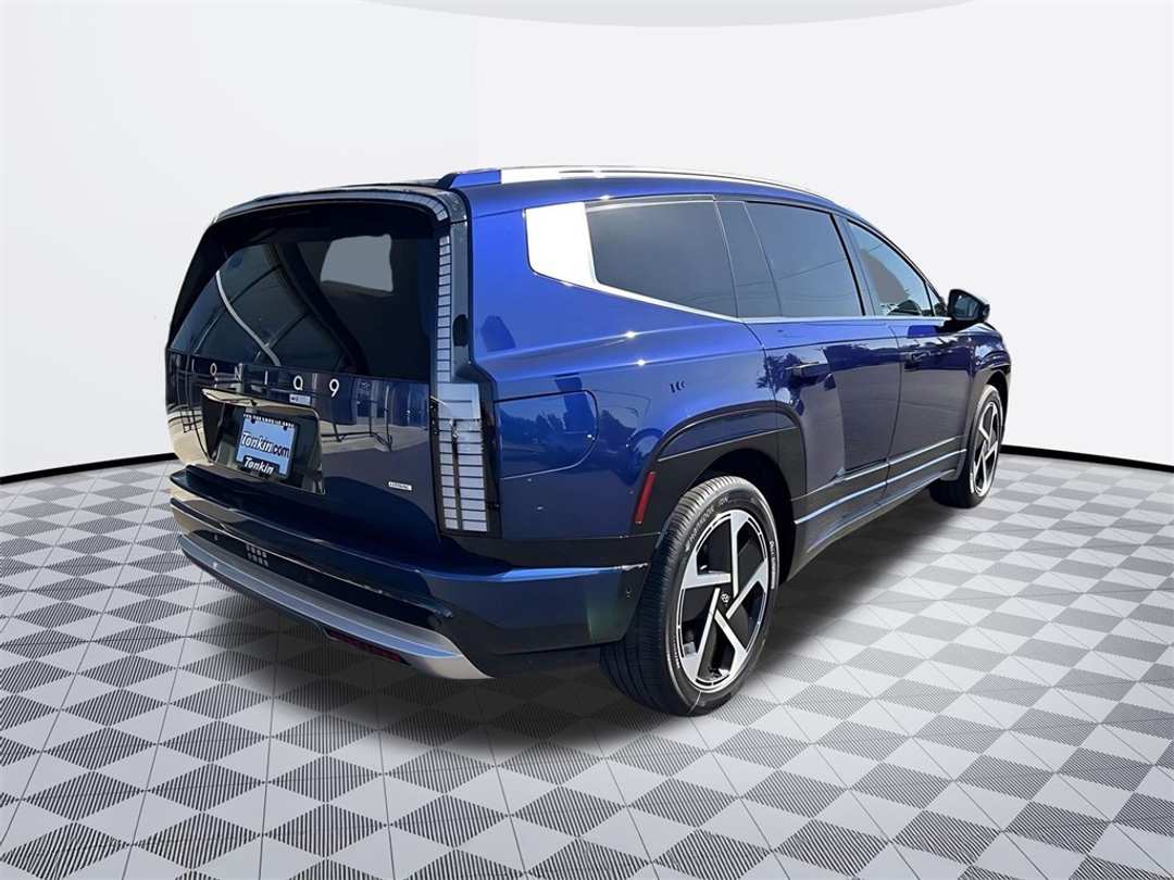 2026 Hyundai Ioniq 9 Performance Limited - Image 6