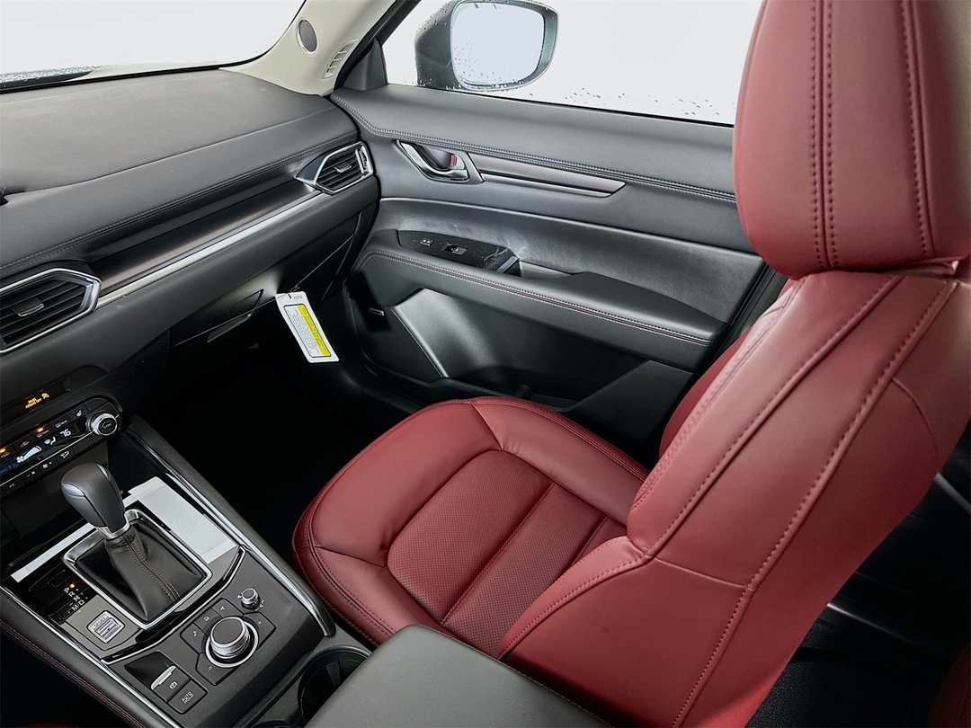 2025 MAZDA CX-5 2.5 S Carbon Edition - Image 25