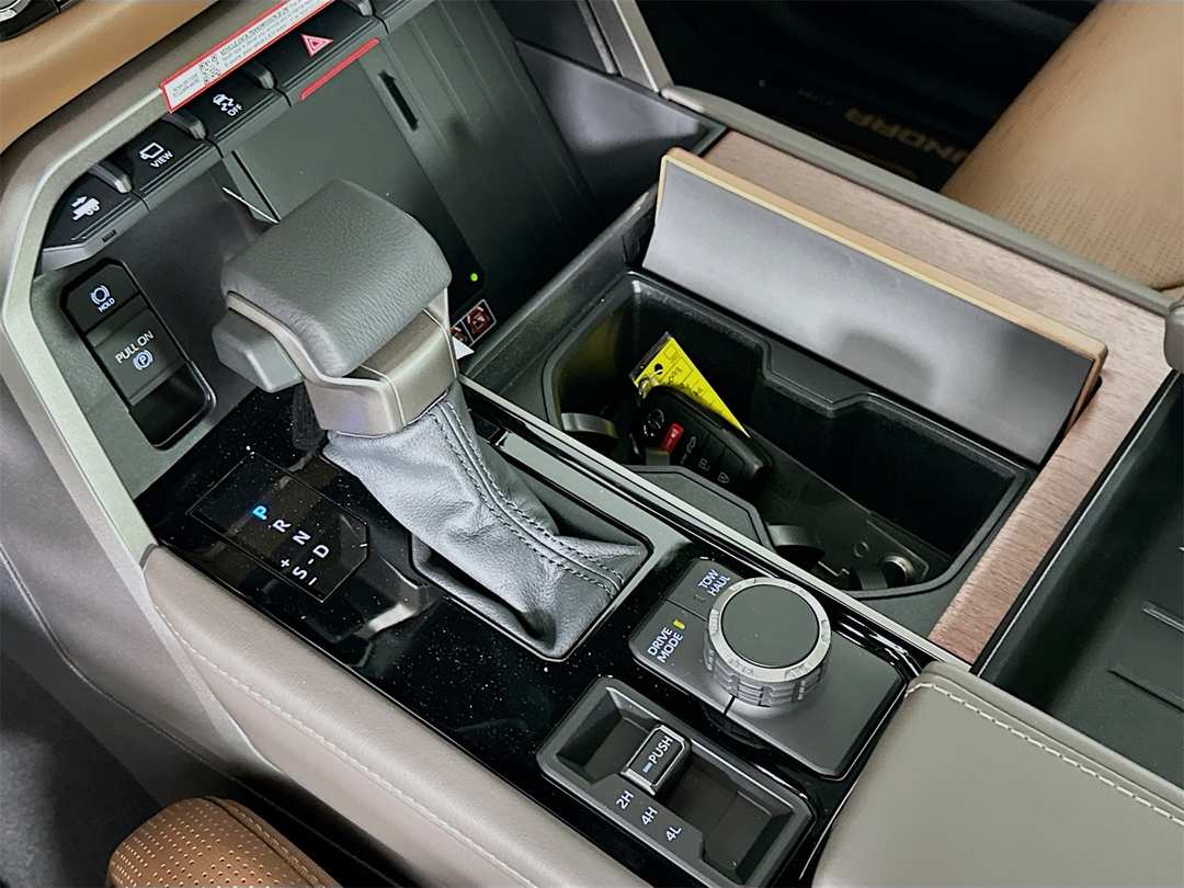 2026 Toyota Tundra 1794 Edition - Image 17