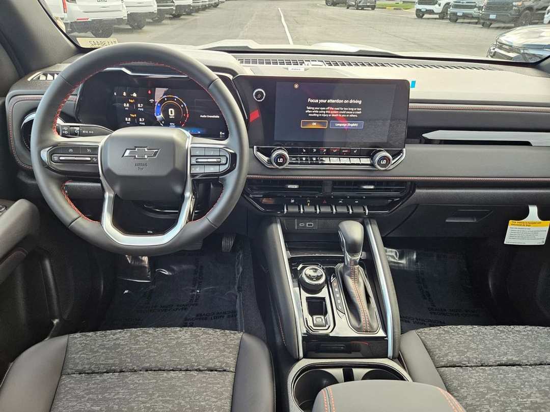 2026 Chevrolet Colorado Z71 - Image 28