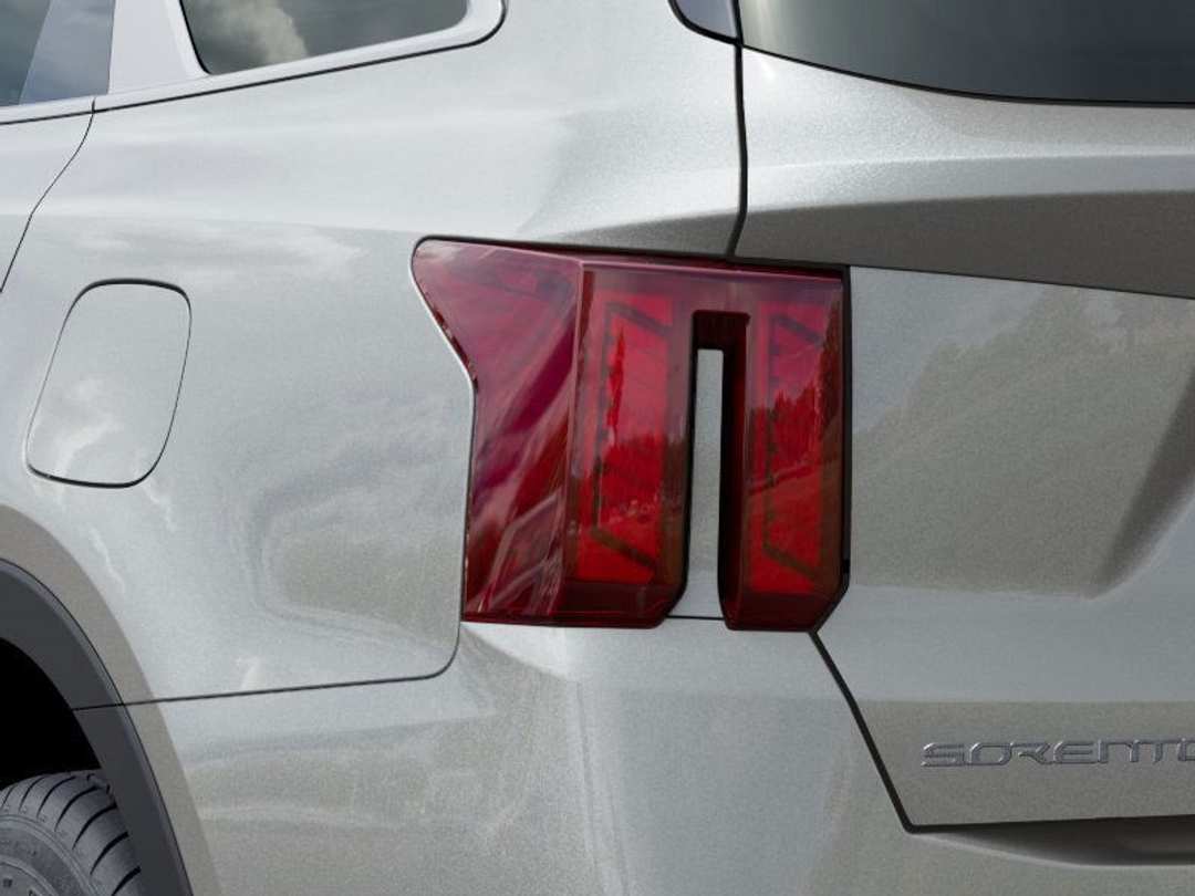 2026 Kia Sorento S - Image 11