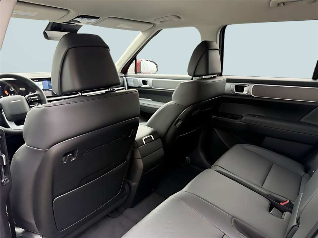 2026 Hyundai Santa Fe SEL - Image 29