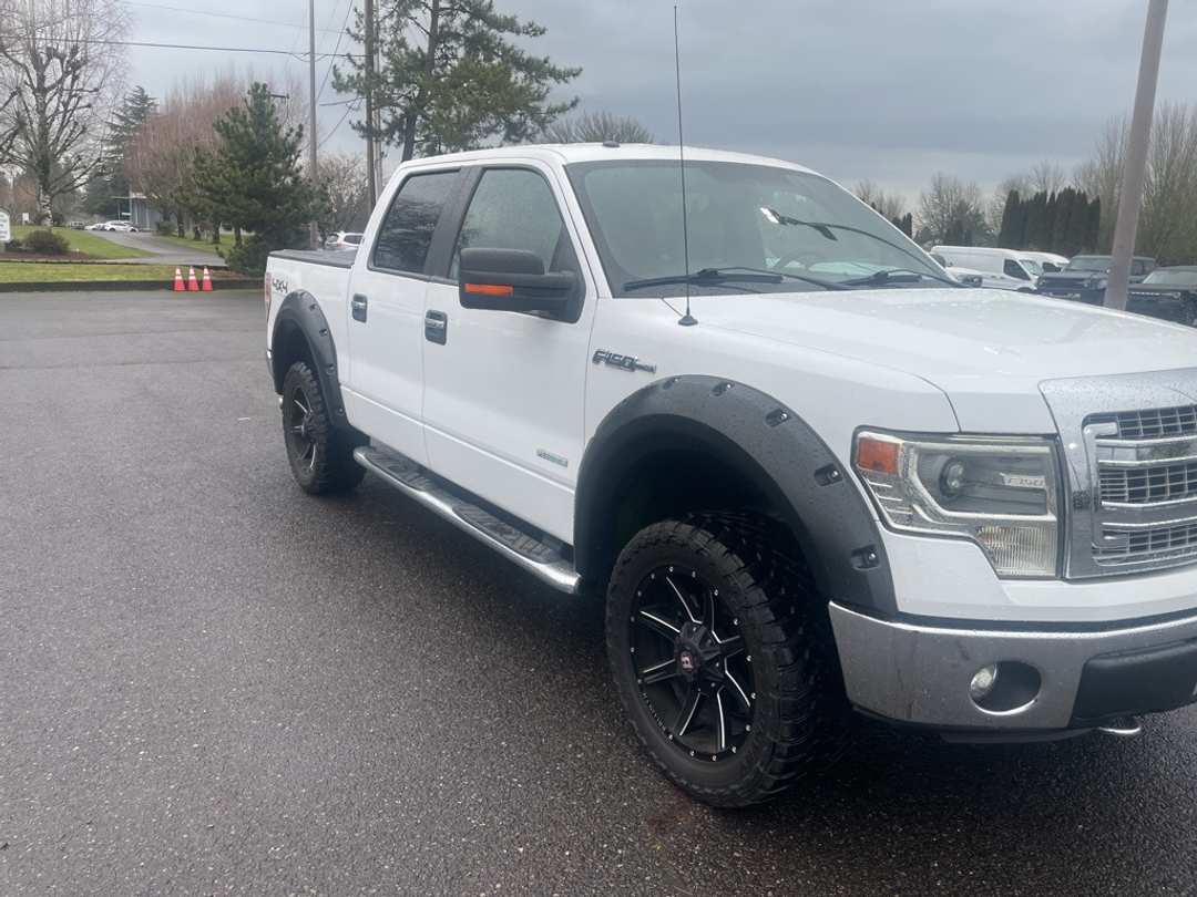 2014 Ford F-150 XLT - Image 3