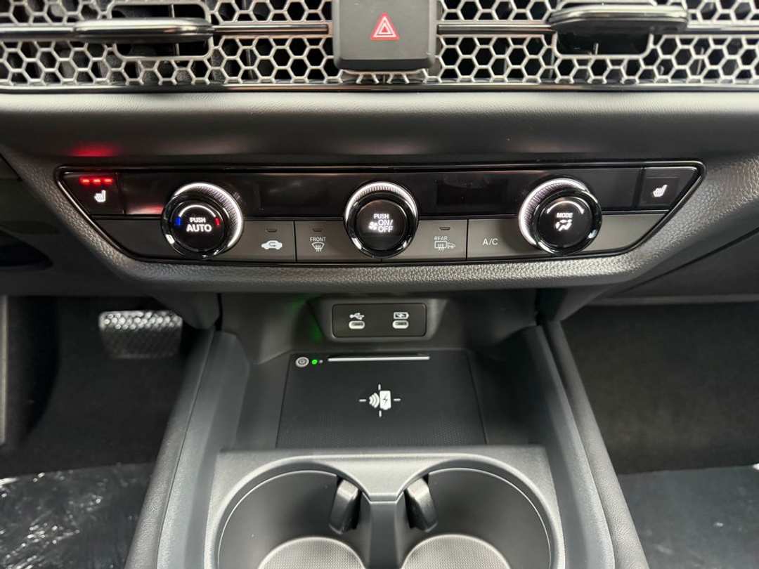 2026 Honda HR-V Sport - Image 23
