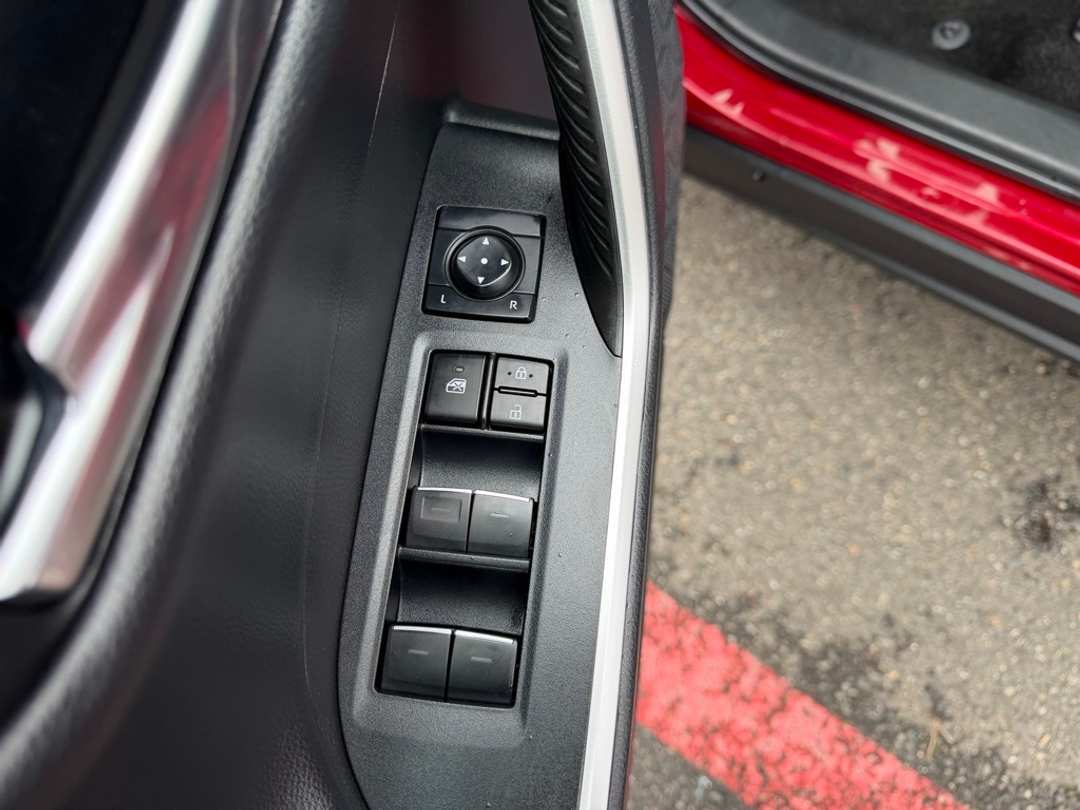 2023 Toyota Rav4 Adventure - Image 13