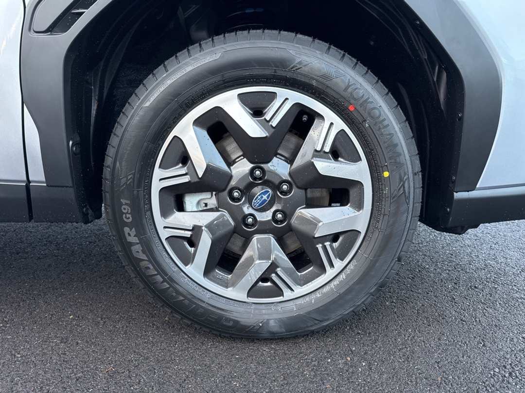 2026 Subaru Forester Premium - Image 9