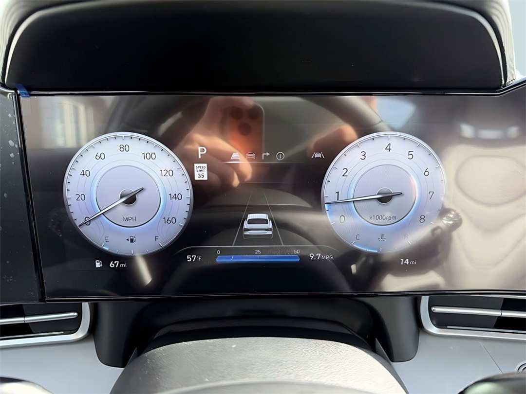 2026 Hyundai Elantra Limited - Image 19